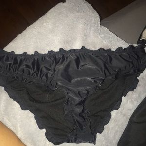 Black ruffle bikini bottoms